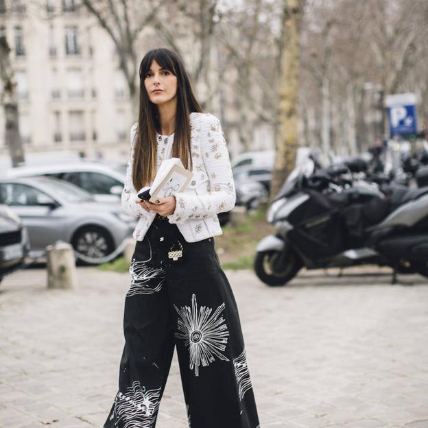 La prenda que va a rejuvenecer tus looks de entretiempo es una chaqueta de tweed y las más bonitas están en Mango