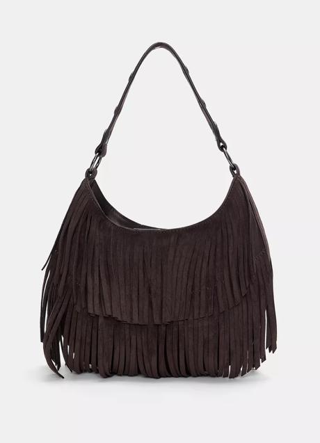 Bolso con flecos de Pull & Bear (22,99 euros)
