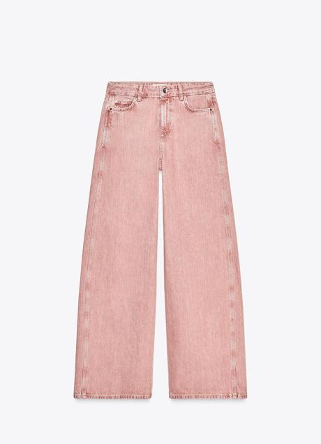 Pantalones rosas de Zara (29,99 euros)