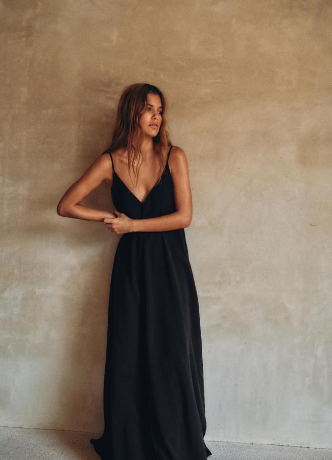 Vestido largo color negro